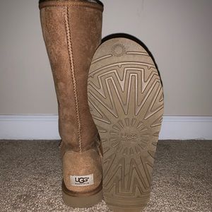UGG classic tall boot in chestnut